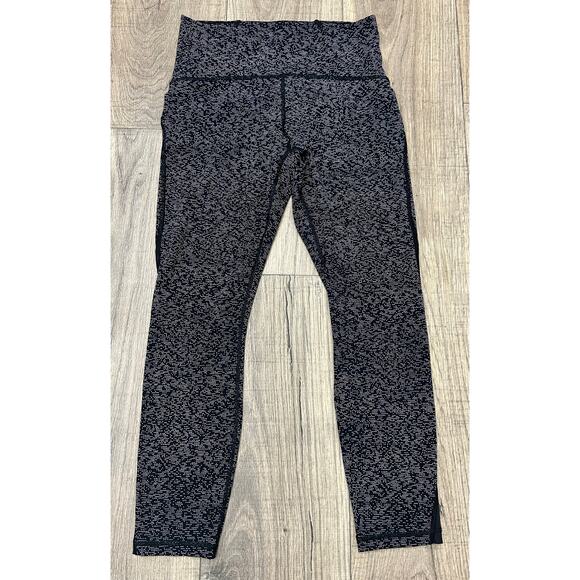 Lululemon Train Times 7/8 Pant (25") in Soundwave White Black / Black - Picture 1 of 5